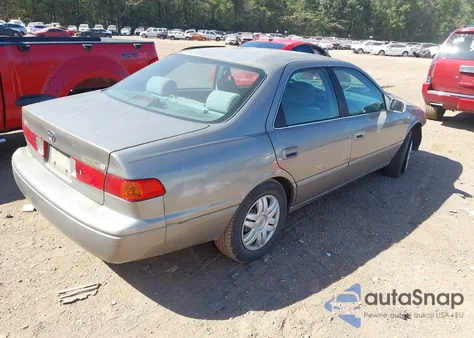 2001 Toyota Camry Le z USA, uszkodzony, nr VIN 4T1BG22K61U076312